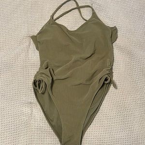 Xhilaration Swimsuit Size XL – One Piece